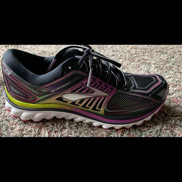 new brooks tennis shoes